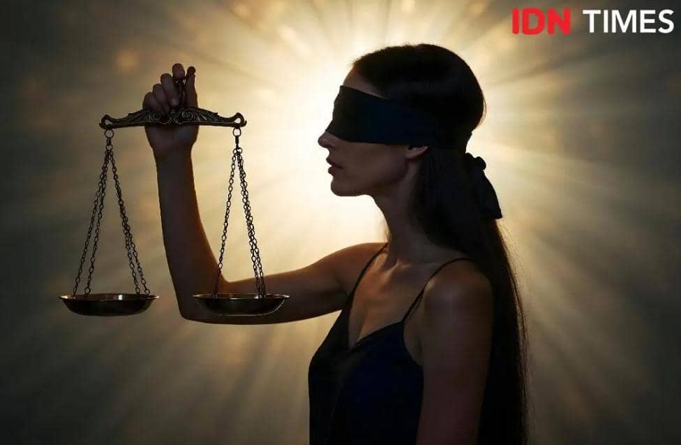 Pendapat cacat hukum soal PTDH, pakar TUN sebut hanya pendapat yang tidak memiliki konsekuensi hukum, Sabtu (17/1/2026).(IDN Times/Ilustrasi Cacat Hukum/Freepik)