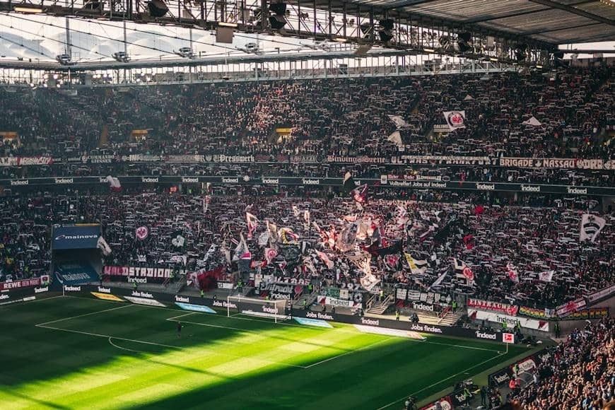 4 Clean Sheet Pertama Eintracht Frankfurt Bersama Albert Riera