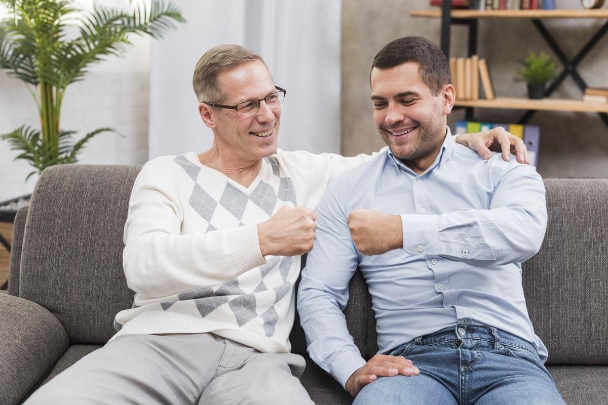 ilustrasi ayah dan anak