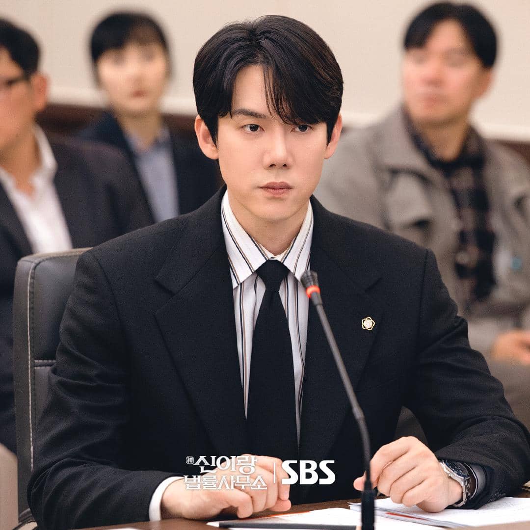 Yoo Yeon Seok di Phantom Lawyer