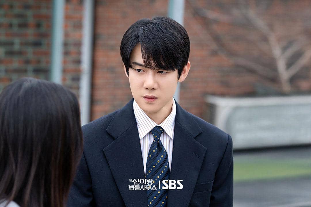 6 Support System Shin I Rang di Phantom Lawyer, Ada Han Na Hyun