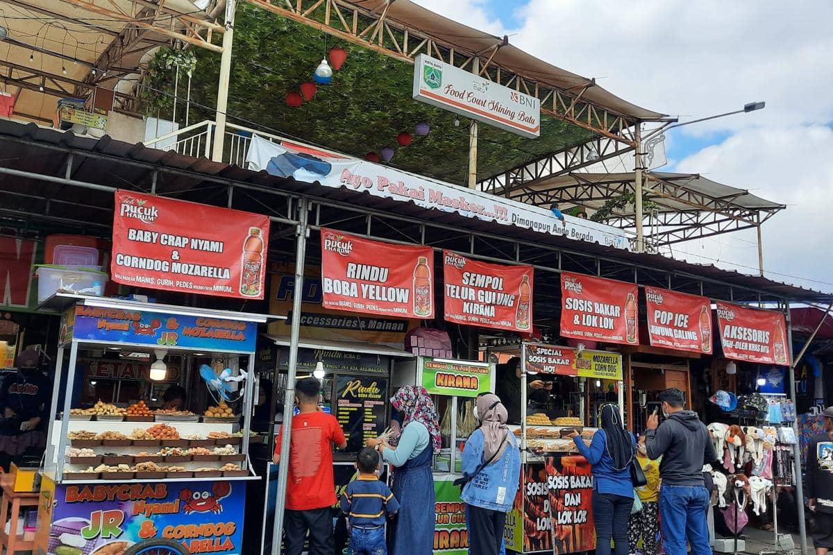 potret food court kuliner lokal 