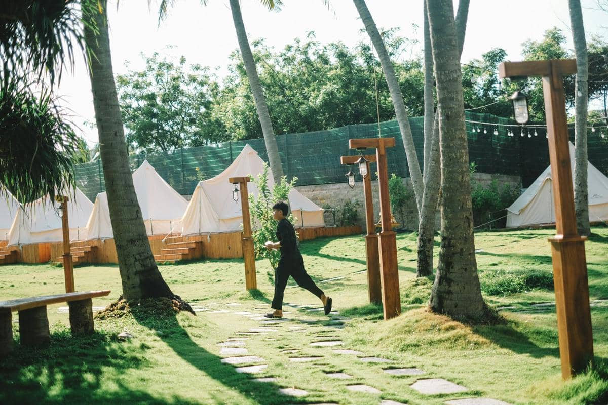 ilustrasi tempat glamping