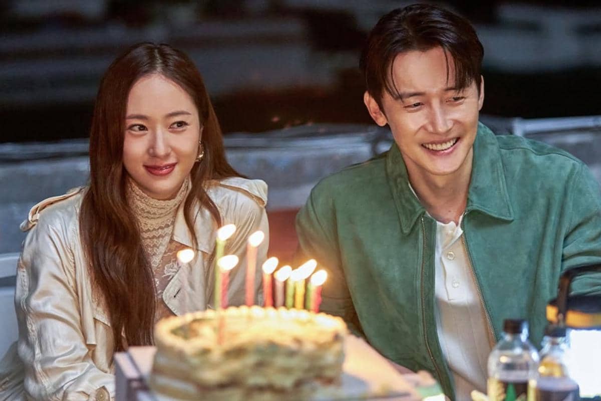 Still cut Mad Concrete Dreams