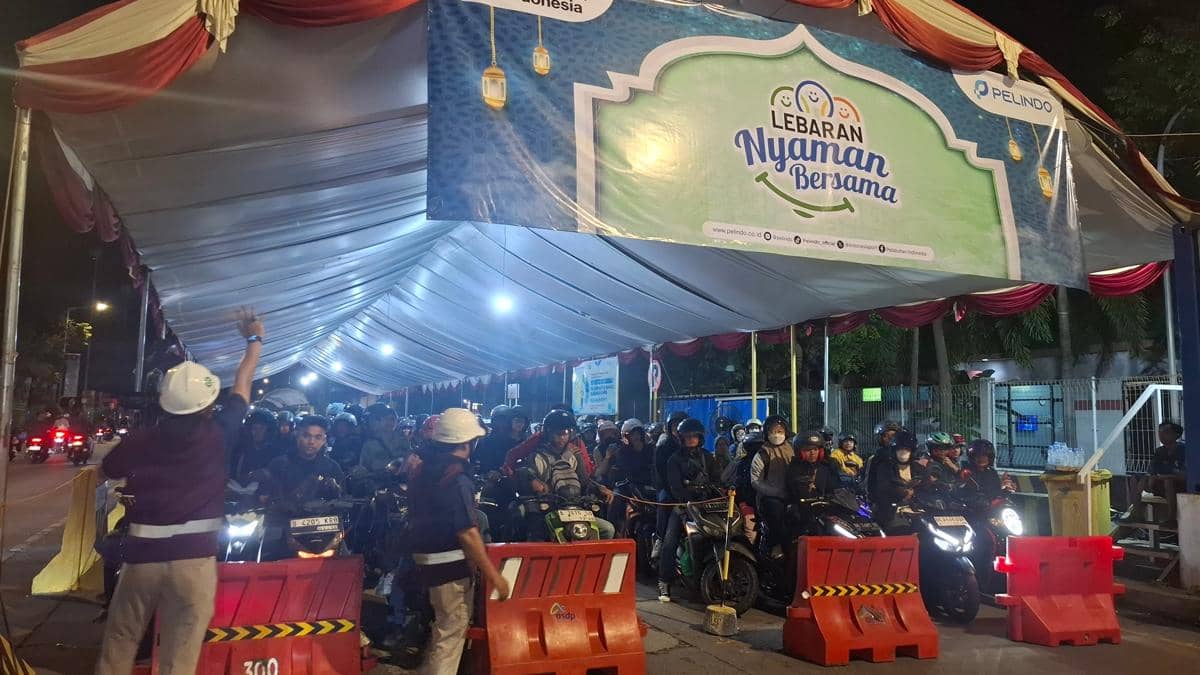 Antrean motor di Pelabuhan Ciwandan