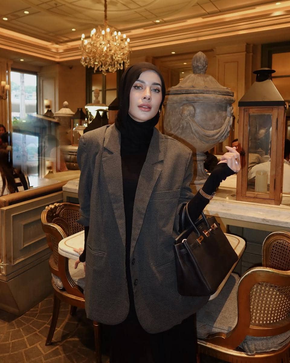 Koleksi tas mewah Aghnia