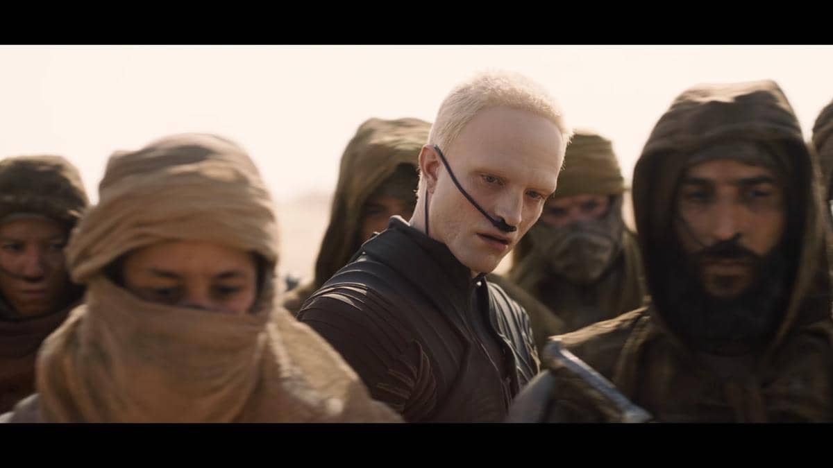 Cuplikan teaser trailer film Dune: Part Three menampilkan Robert Pattinson sebagai Scytale