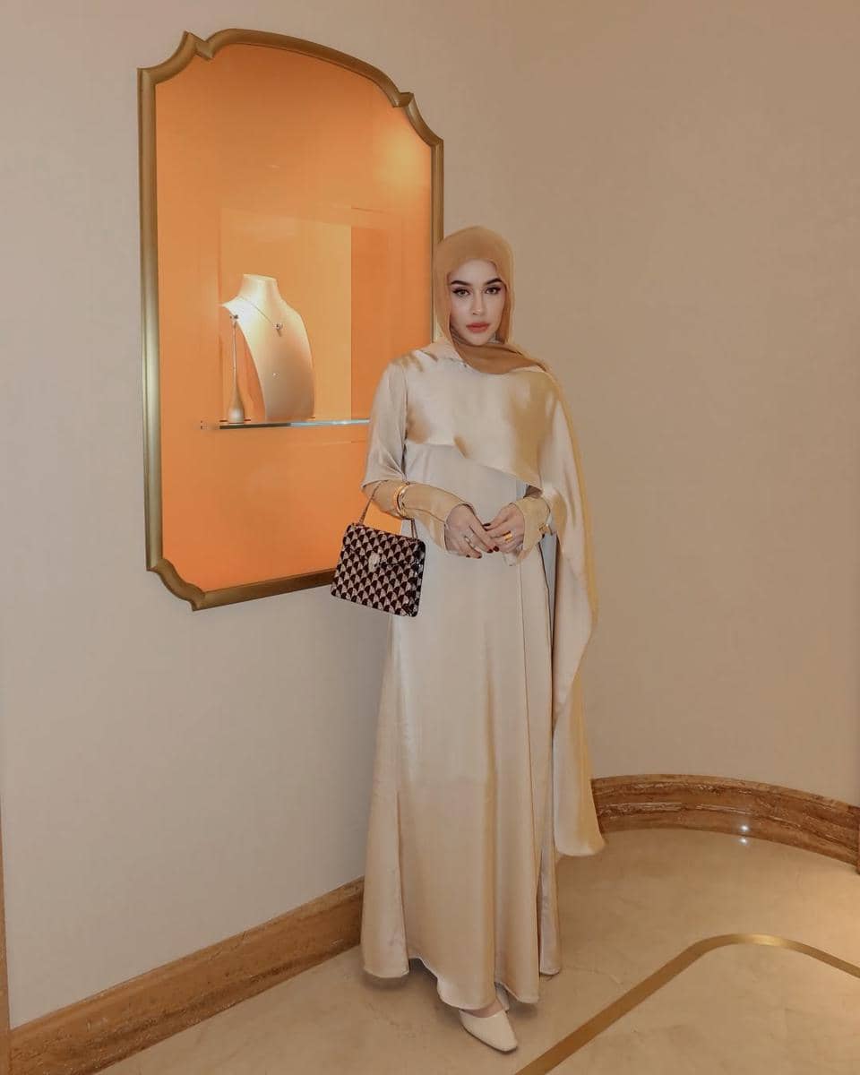 Koleksi tas mewah Aghnia