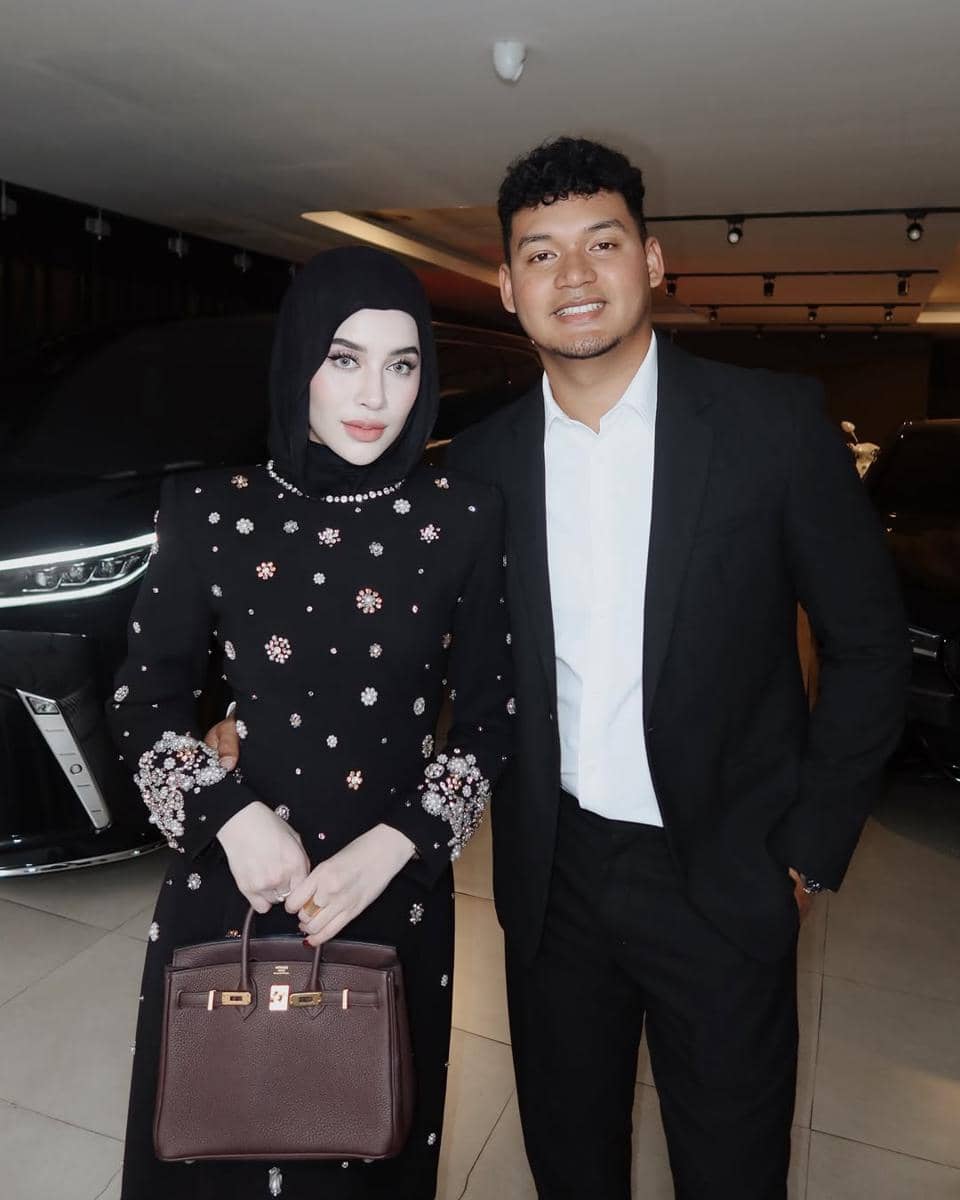 Koleksi tas mewah Aghnia