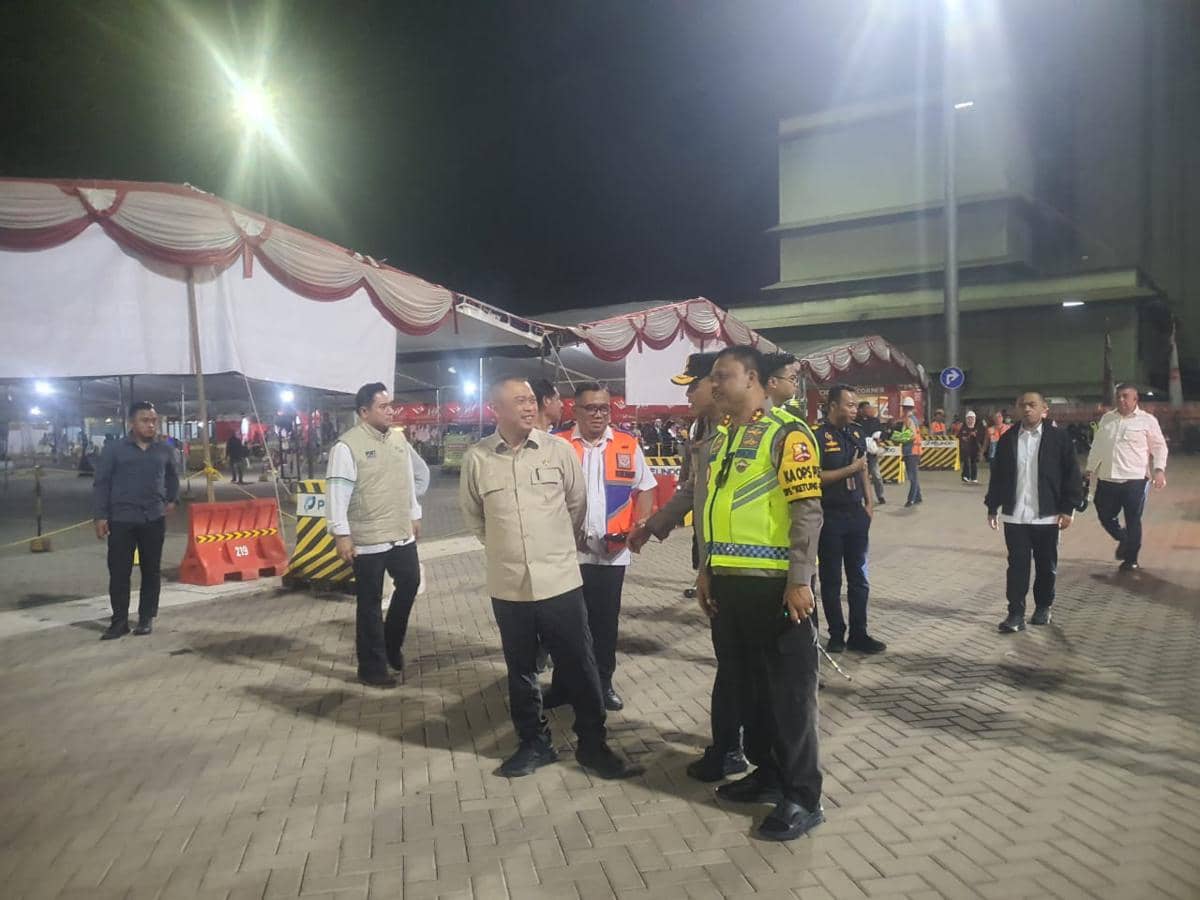 Menhub: Puncak Arus Mudik di Merak-Ciwandan Mulai Terjadi Dini Hari