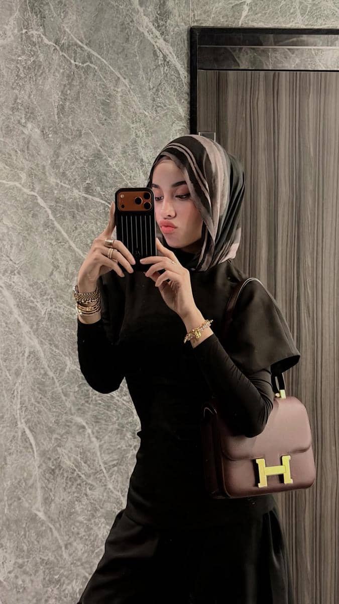 Koleksi tas mewah Aghnia 