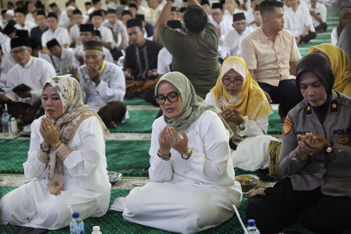 Lampung Timur Mengaji: 100 Kali Khatam Quran Serentak di 24 Kecamatan