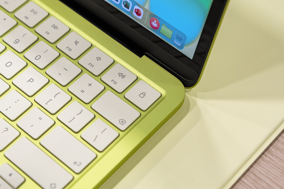 MacBook Neo Citrus 256GB.