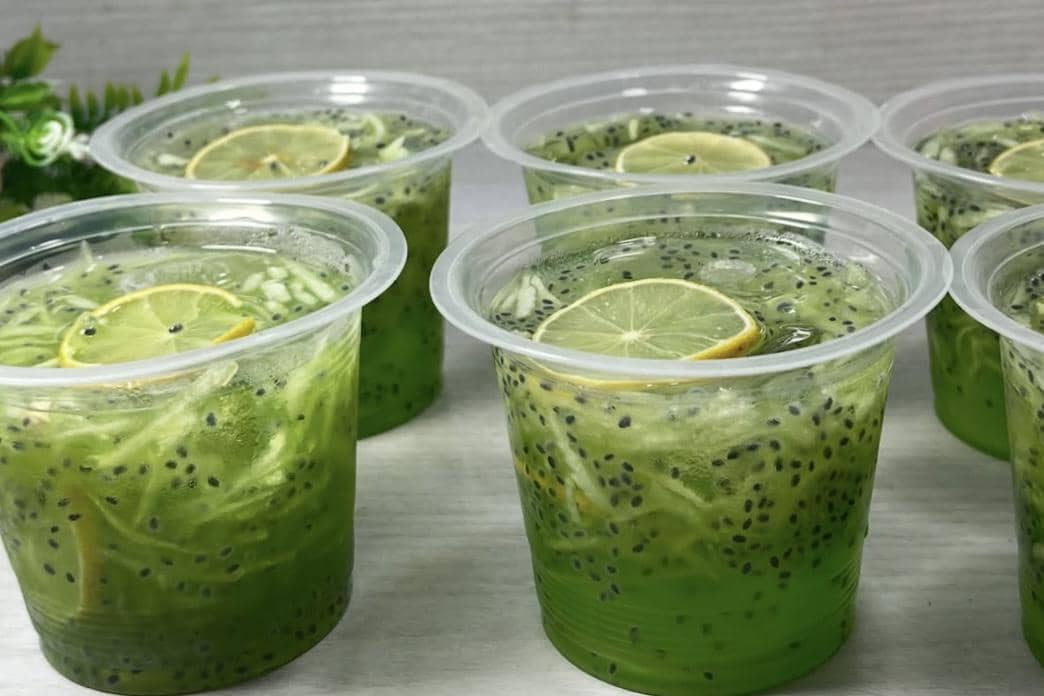 ilustrasi es timun lemon 