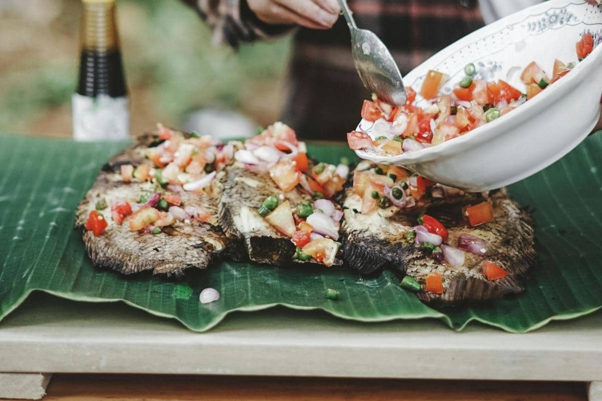 Ilustrasi olahan ikan gurami di Mekar Jaya Restaurant Pacitan.