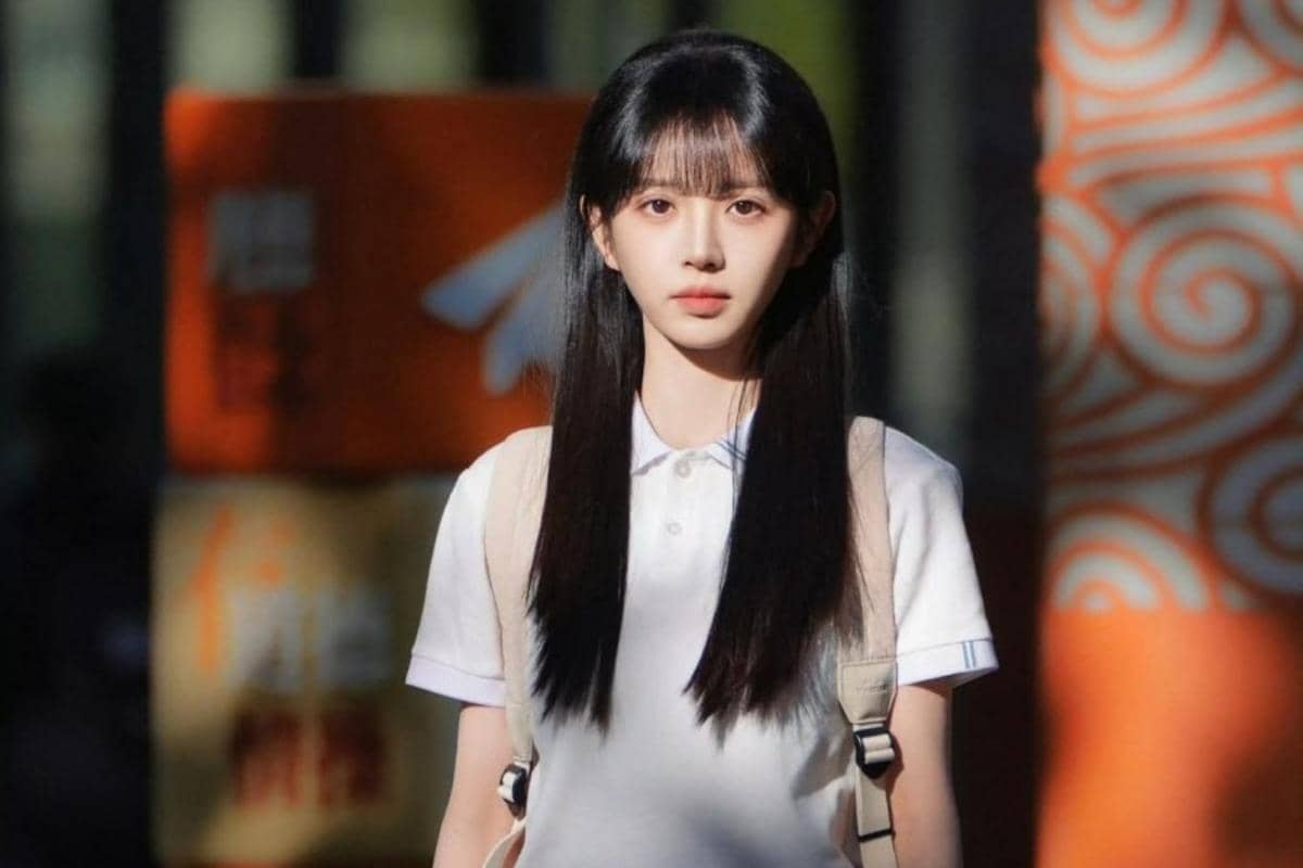 Still cut Genius Girlfriend