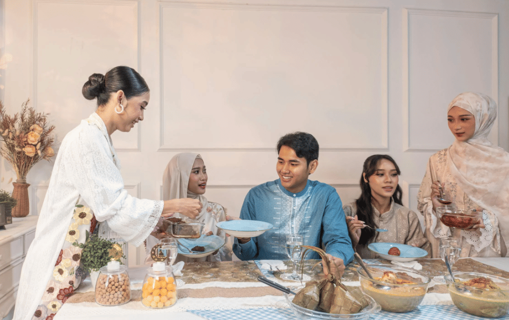 5 Cara Menyikapi Pertanyaan “Sensitif” Saat Lebaran, Harus Ngegas?