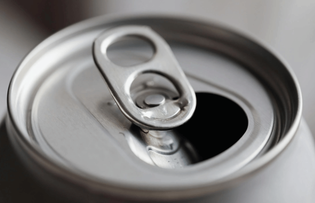 Ilustrasi kemasan minuman sekali pakai