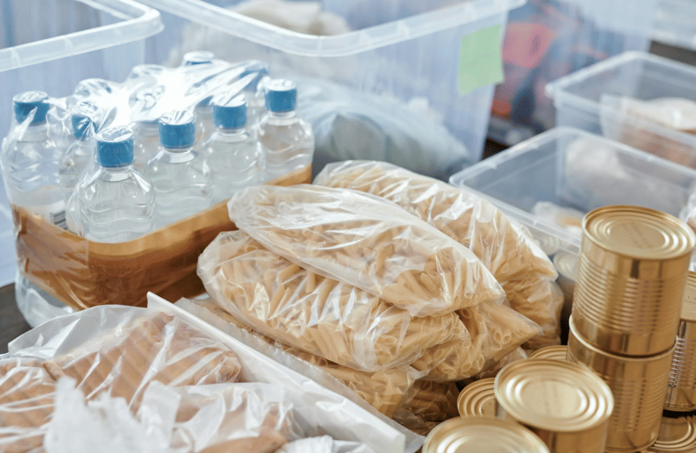 Ilustrasi makanan kue dan snack lebaran 