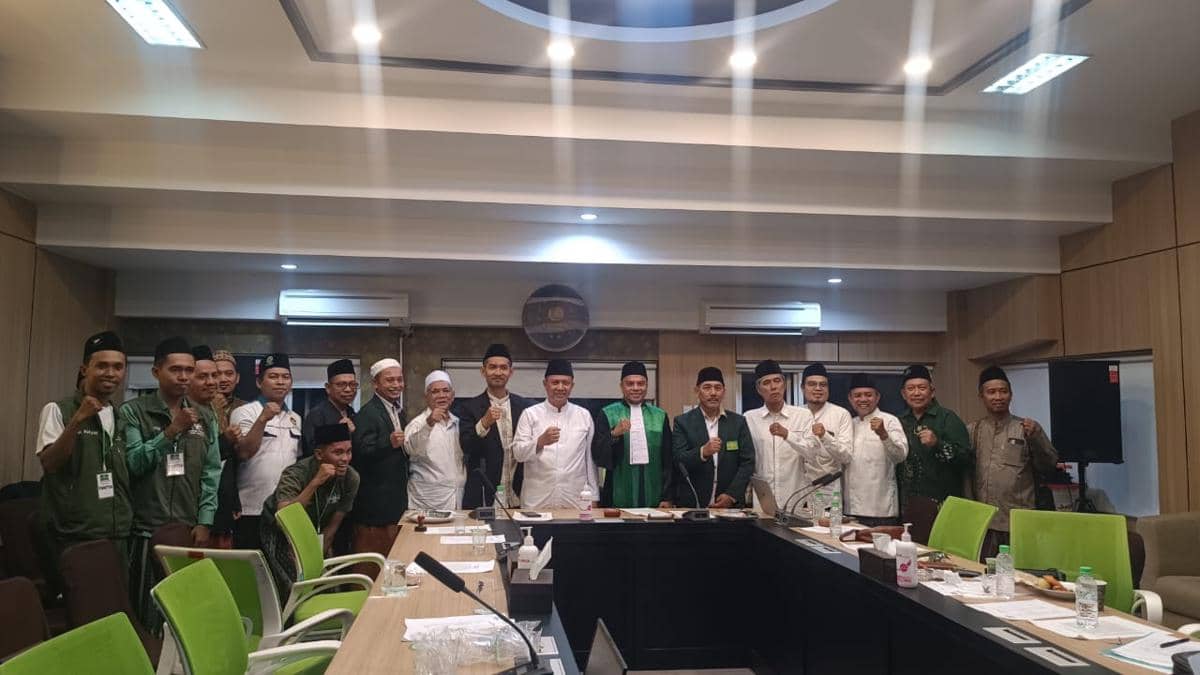 Hilal Tak Terlihat di Sidoarjo dan Gresik, NU Laporkan Hasil ke Pusat