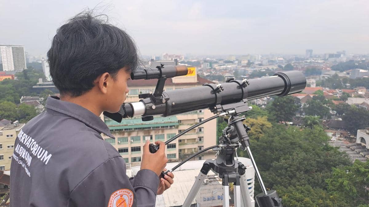 Hilal di Bandung Belum Terlihat, Lebaran Hari Sabtu 