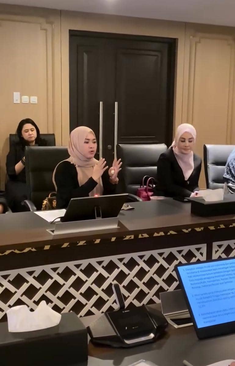 potret Ikke Nurjanah 