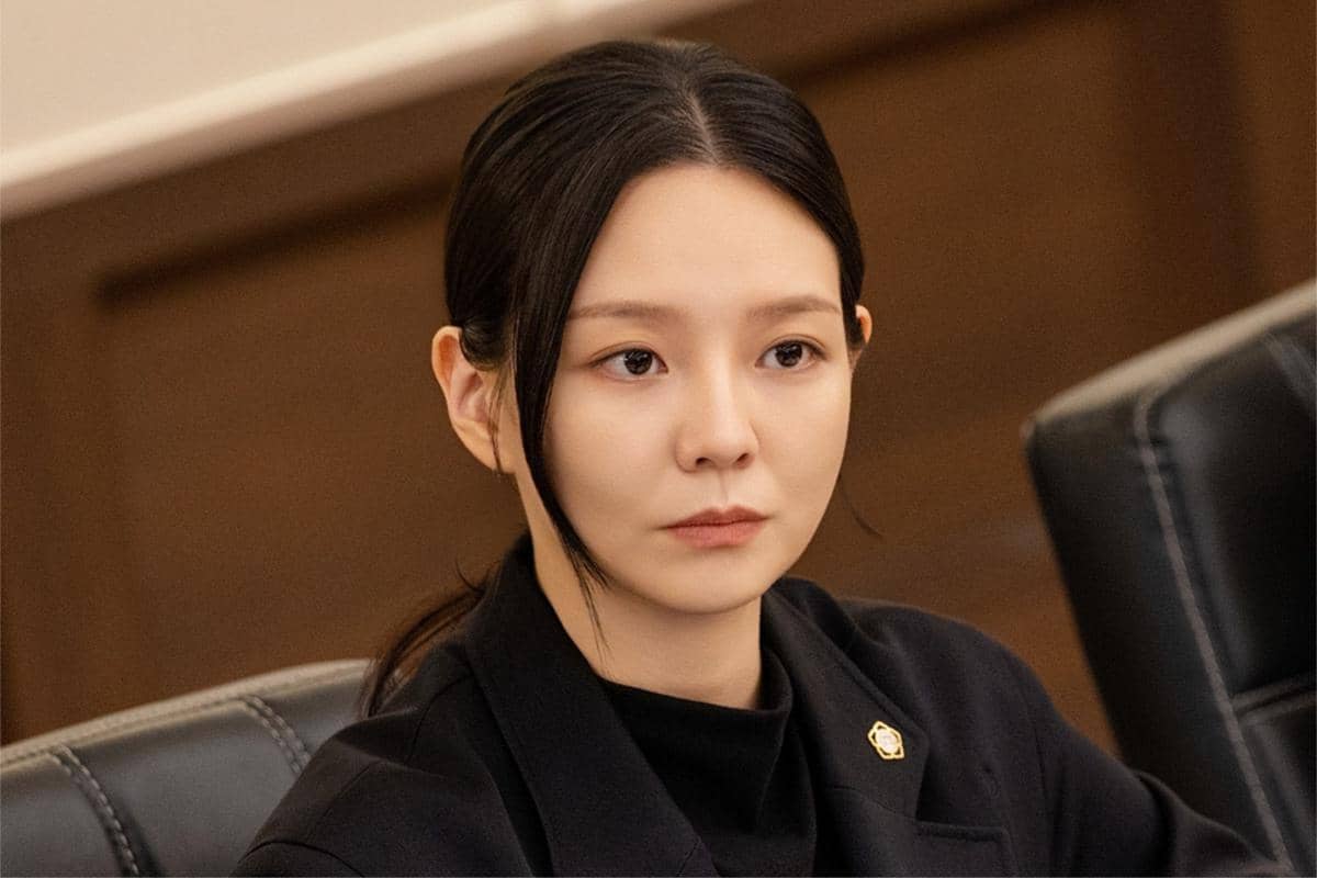Esom di drakor Phantom Lawyer