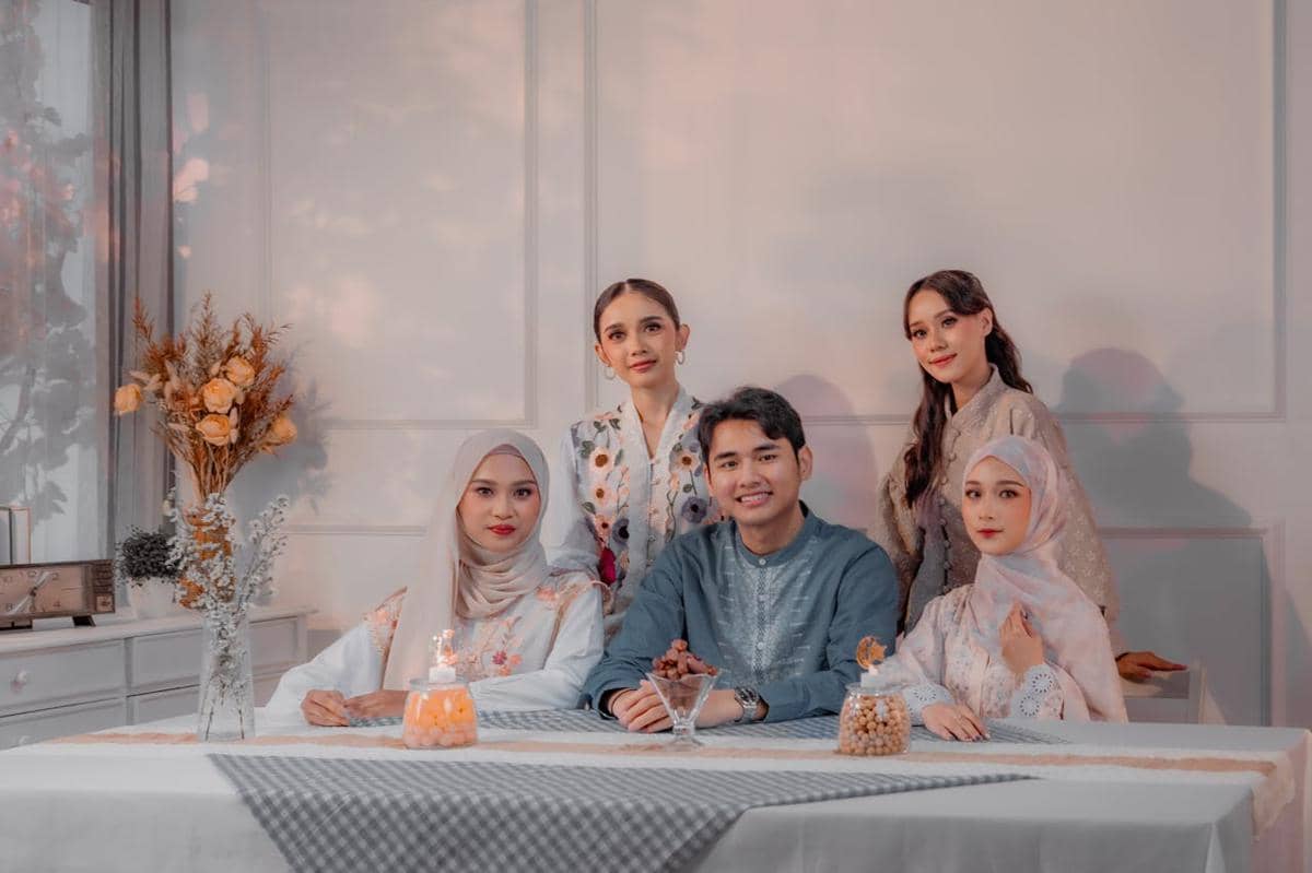 Sering Disamakan, Ini Bedanya Halalbihalal vs Silaturahmi