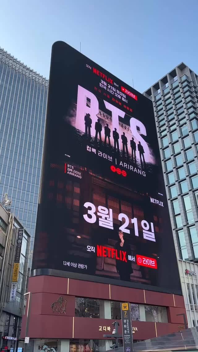 Tiara Andini bersiap nonton konser comeback BTS di Seoul.