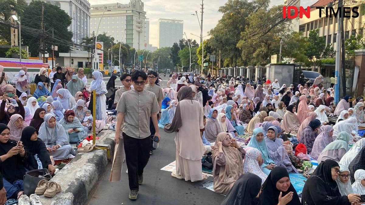 Jemaah Membeludak, Lalin Menteng Direkayasa saat Salat Id Muhammadiyah