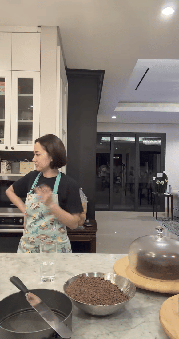 momen artis rayakan malam takbiran 