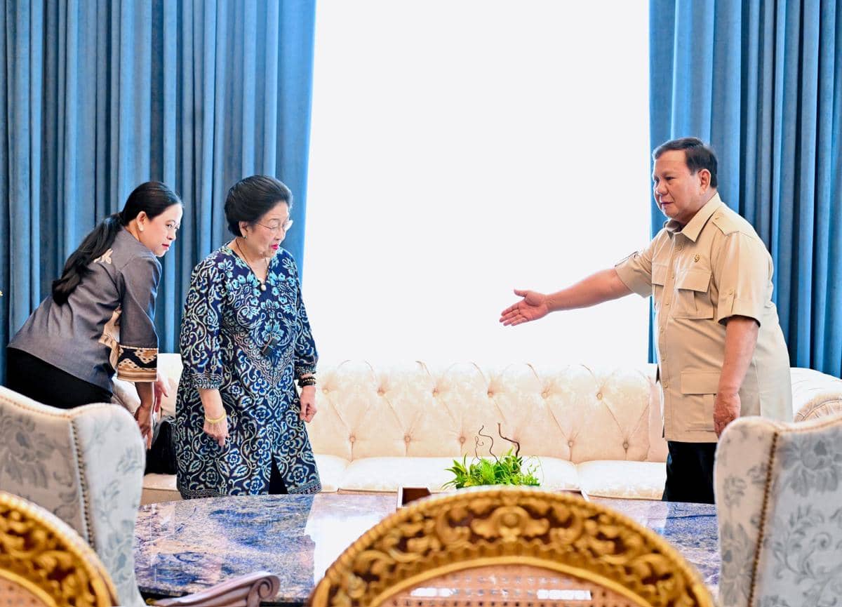 Presiden Prabowo Subianto menerima Presiden ke-5 RI, Megawati Soekarnoputri di Istana Merdeka, Jakarta, pada Kamis (19/3/2026) (dok. Tim Media Presiden)