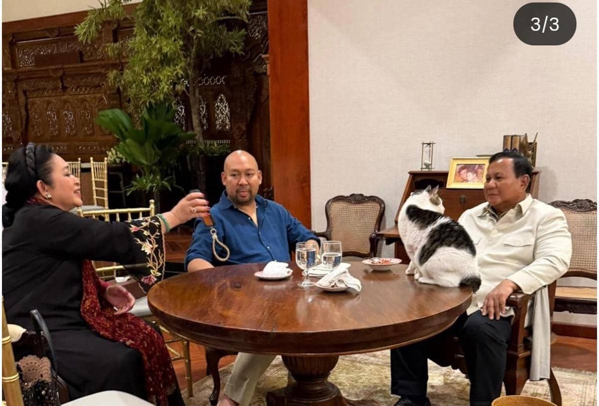 Hari Terakhir Ramadan 2026, Prabowo Unggah Foto Bareng Didit dan Titiek