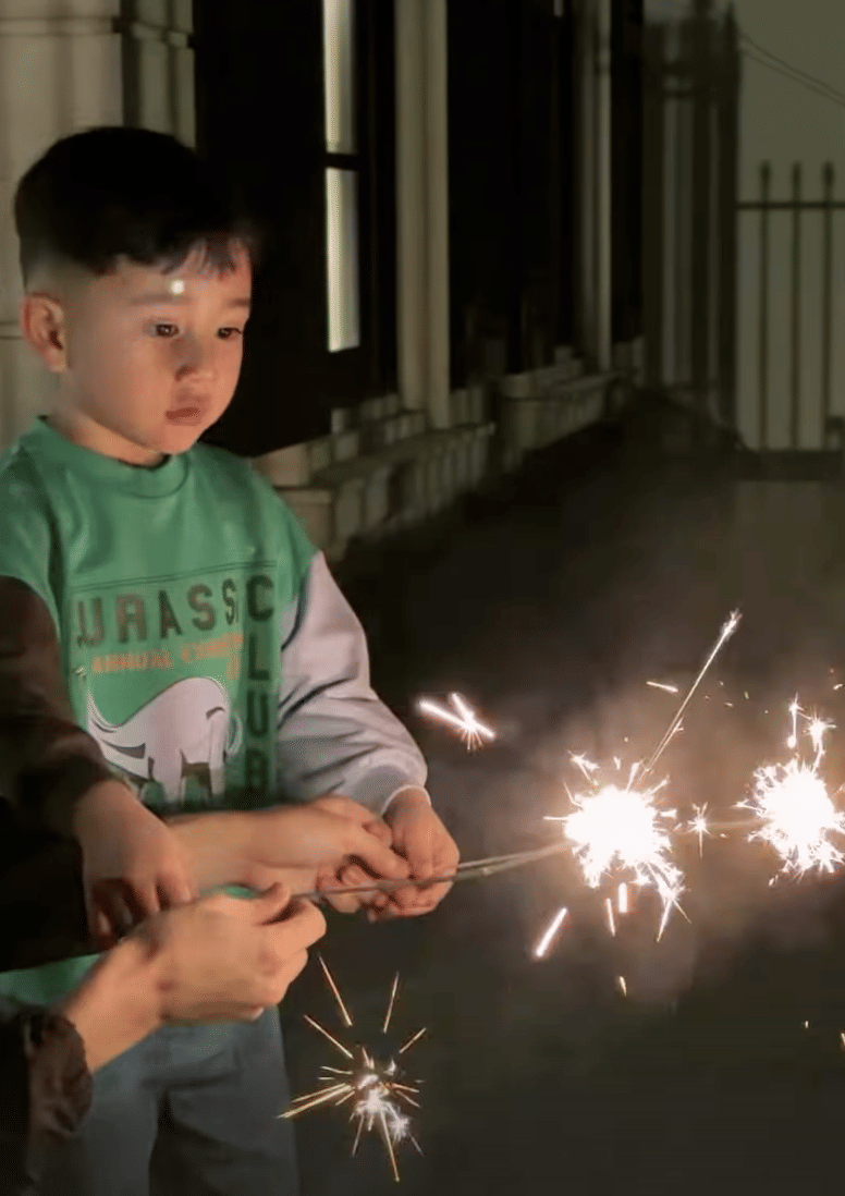 momen artis rayakan malam takbiran 