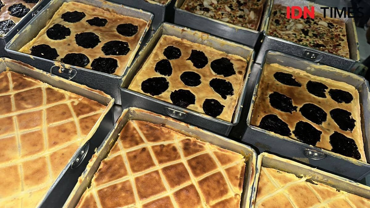 Lapis legit Cedaff yang banyak diburu warga.