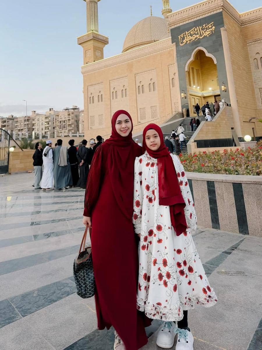 Keluarga Oki Setiana Dewi rayakan Idulfitri 1447 H di Mesir