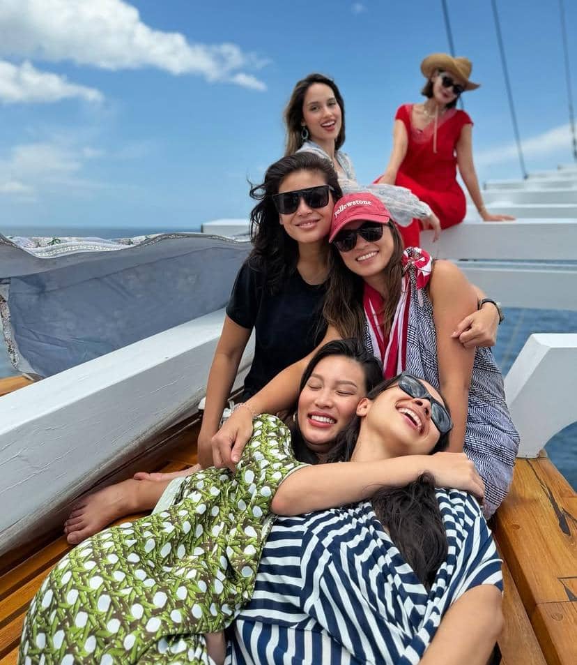 momen Lebaran Cinta Laura di Raja Ampat