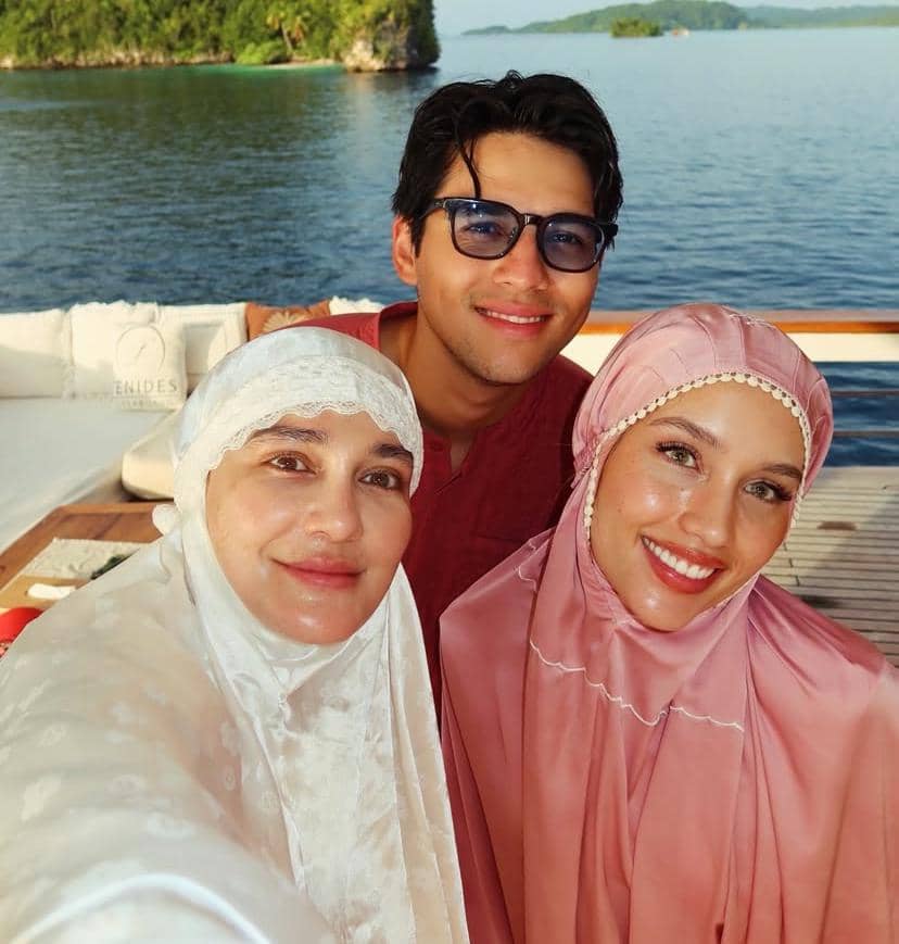 momen Lebaran Cinta Laura di Raja Ampat