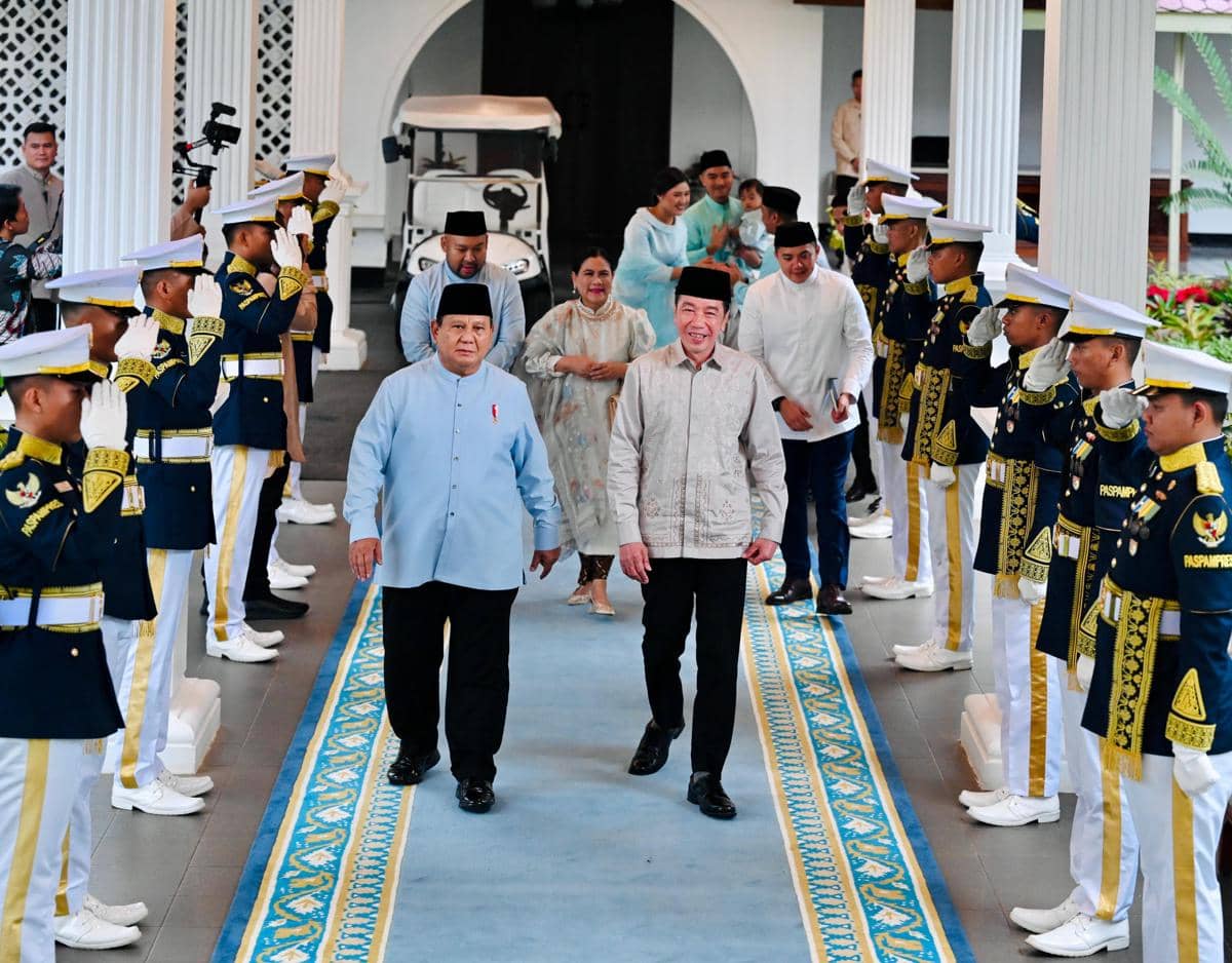 Presiden Prabowo Subianto menerima Presiden ke-7 RI, Joko Widodo di Istana Merdeka Jakarta dalam rangka Hari Raya Idul Fitri 1447 H (dok. Sekretariat Presiden)