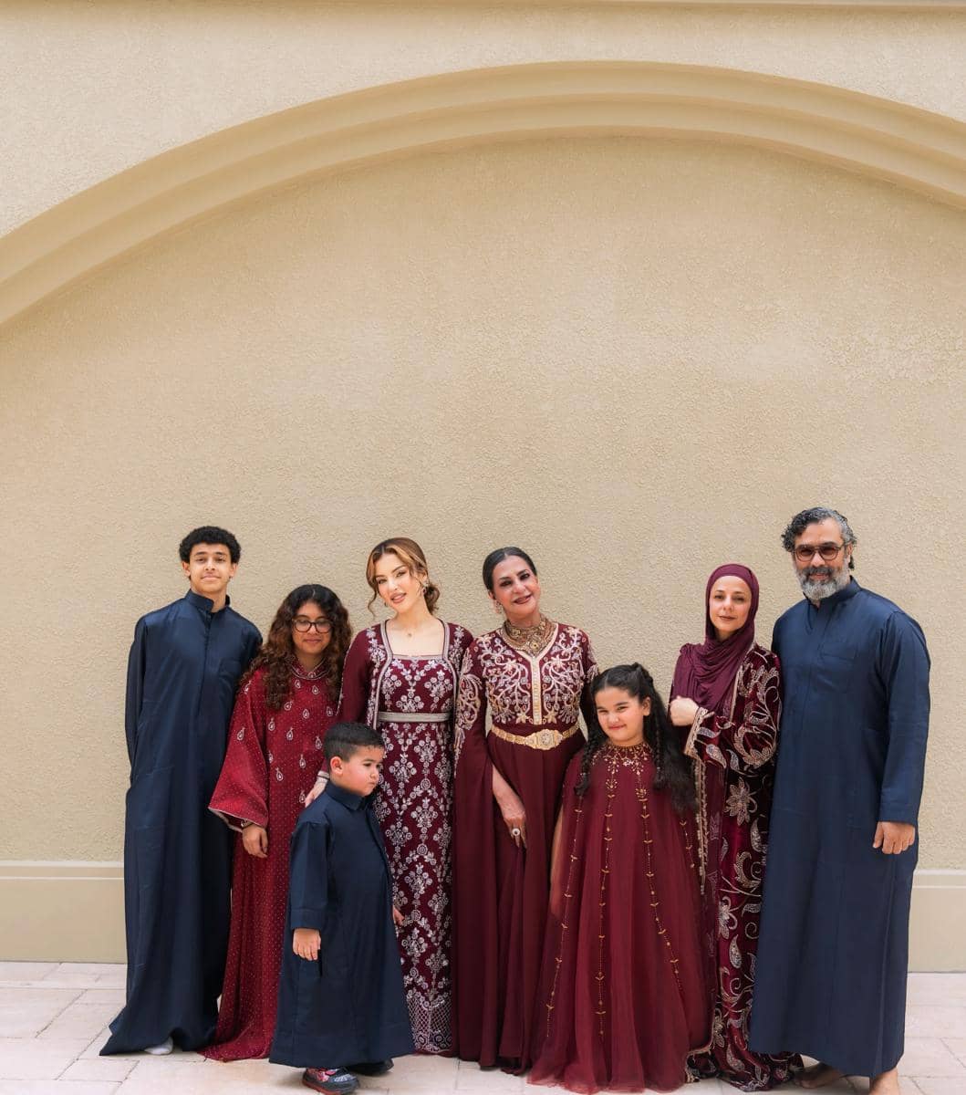 gaya keluarga Tasya dan Tasyi di Lebaran 2026