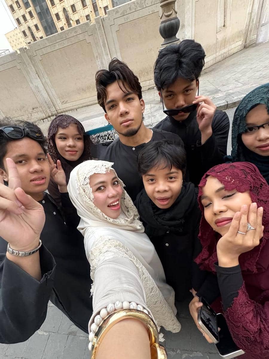 Gen Halilintar berlebaran di Madinah