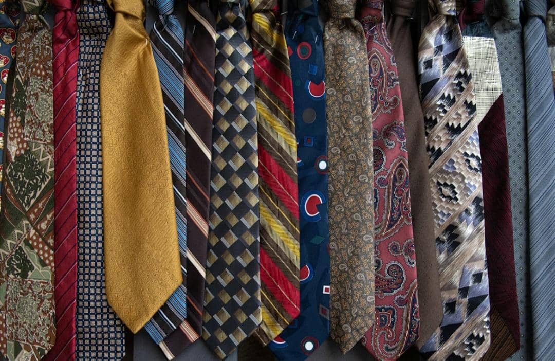 Panjang Dasi yang Ideal untuk Pria Sesuai dengan Tinggi Badan