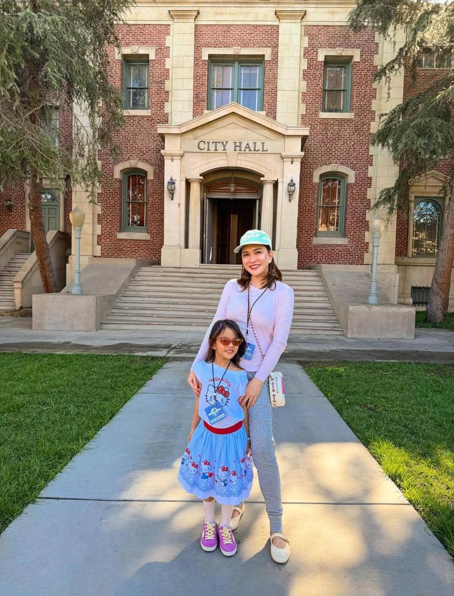 Shandy Aulia dan anak