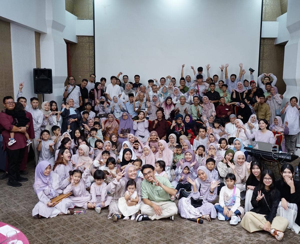 Artis Kumpul Keluarga Besar di Hari Lebaran