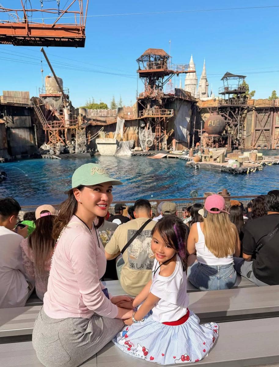 Shandy Aulia dan anak