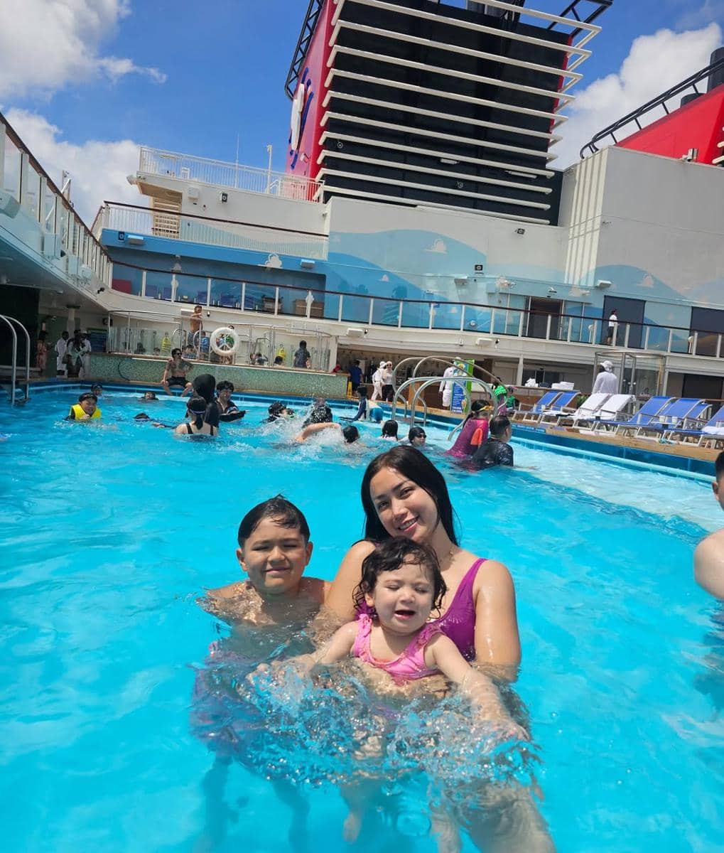 Liburan Jessica Iskandar