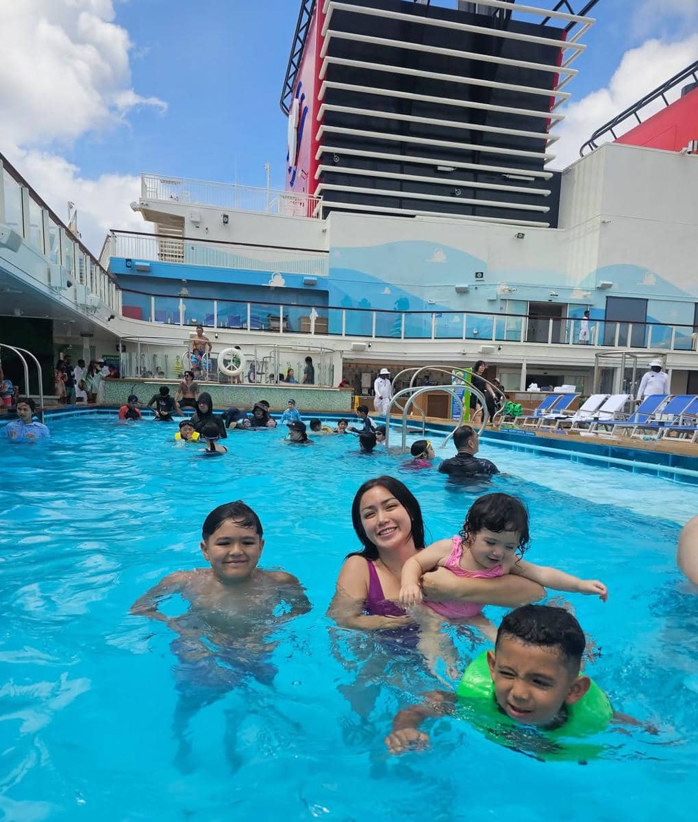 Liburan Jessica Iskandar