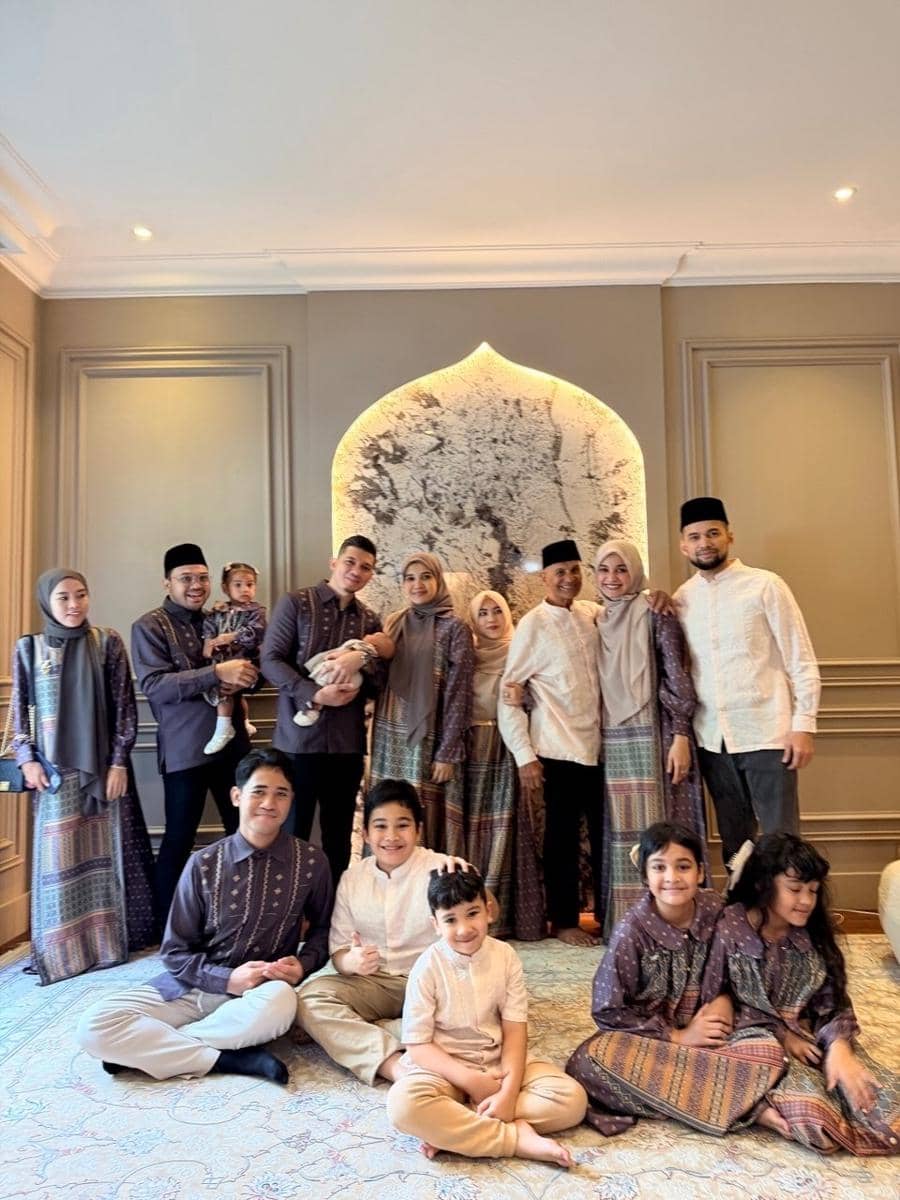 gaya keluarga besar artis di Lebaran 2026 (instagram.com/zaskiasungkar15)