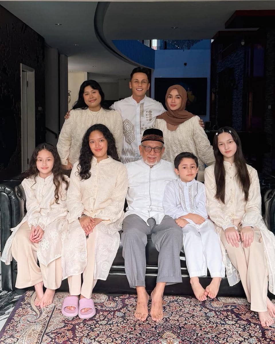 gaya keluarga besar artis di Lebaran 2026 (instagram.com/ussypratama)
