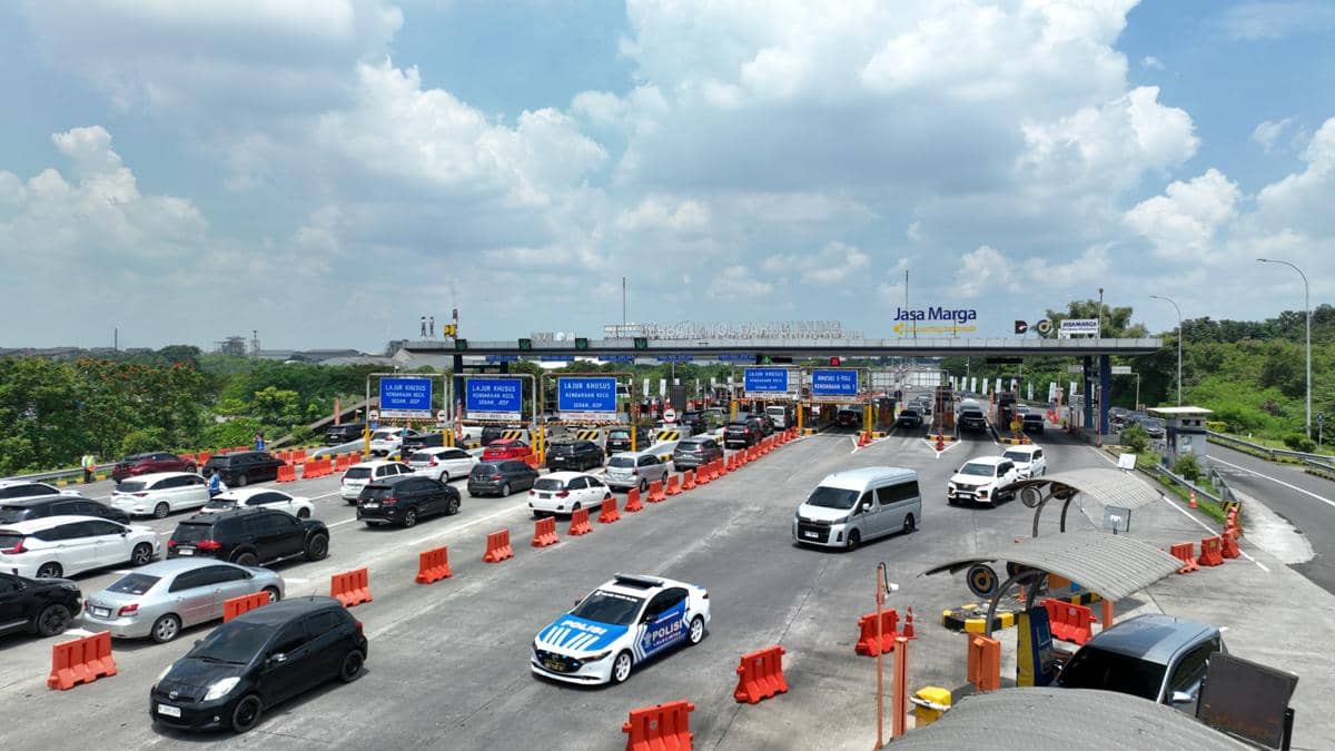 Lebaran, Volume Kendaraan Tol Sumo Naik 22 Persen